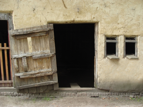 Creation of witch hut: Step 1